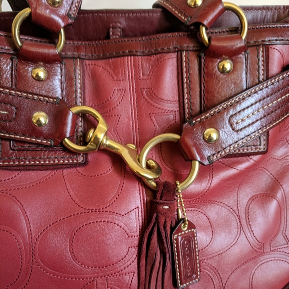 🆕 Coach Hampton Burgundy Perforated Leather Tote - Picture 2 of 8